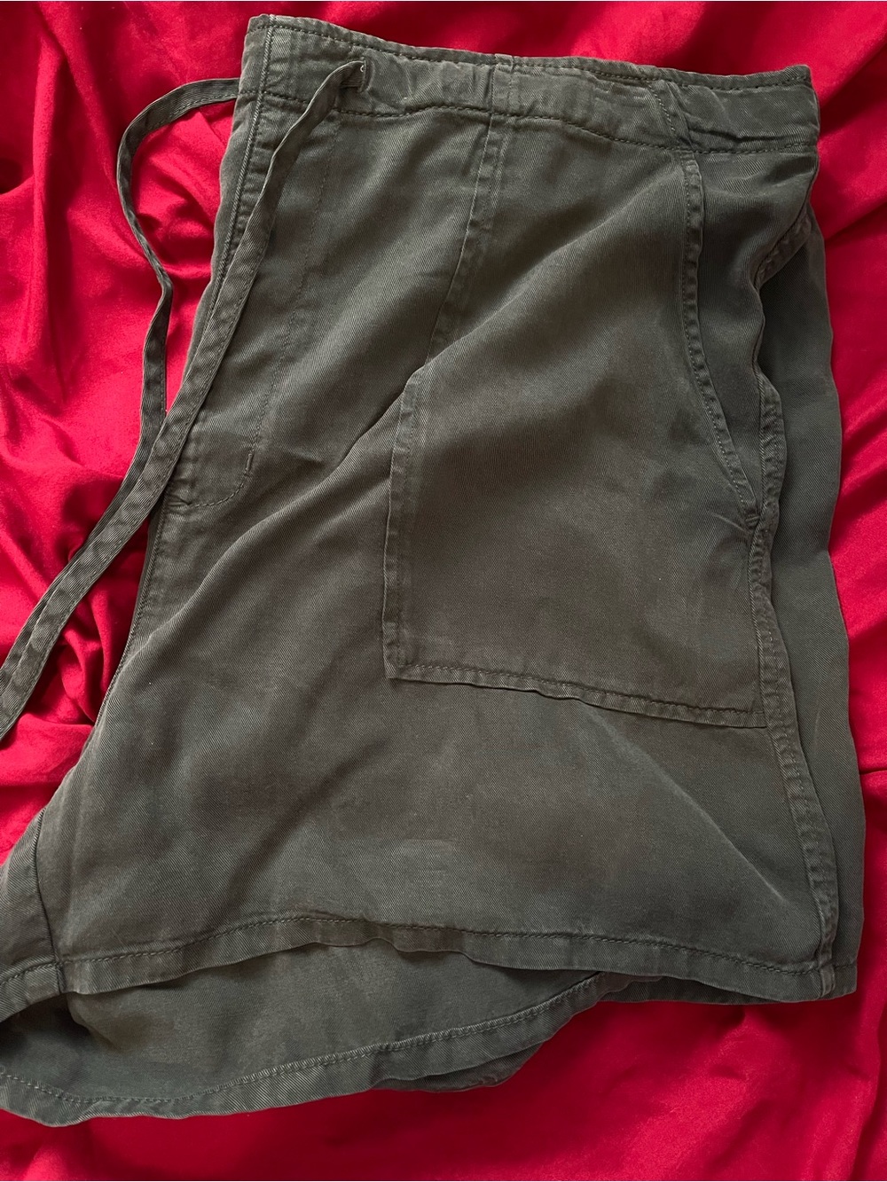 Green Cargo Draw-String Shorts ⭐️
